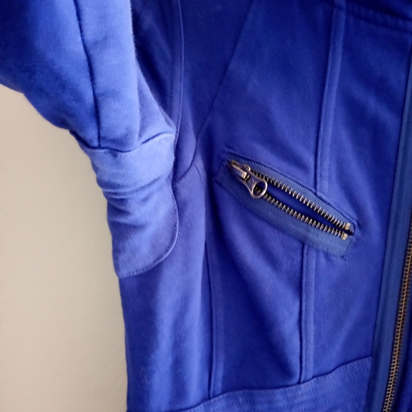 Lululemon It's happening Sweater Jacket. Full Zip. - Picture 6 of 15